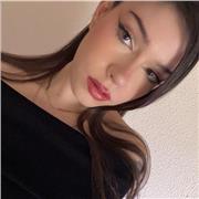 Soy muy alegre apasionada de la pintura y buscando siempre ser creativa con muchas ganas de compartir mis conocimientos